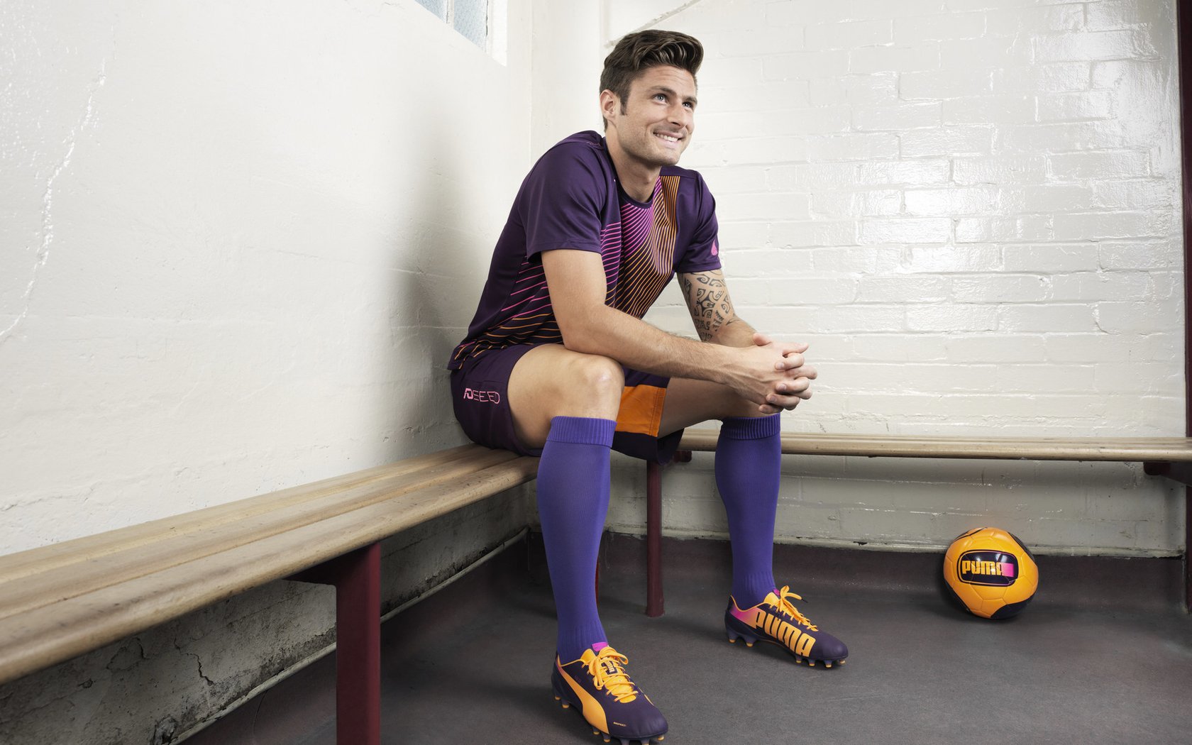 流行瑜伽互动体验，放松身心焕发新活力，瑜伽简单而互动性强的游戏